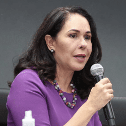 Yélena de Fátima Monteiro Araújo 